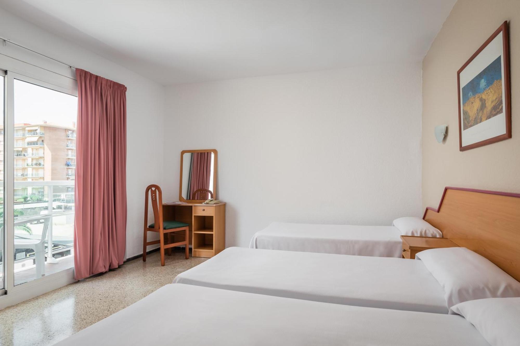 Hotel Cartago Nova By Alegria Malgrat de Mar Εξωτερικό φωτογραφία