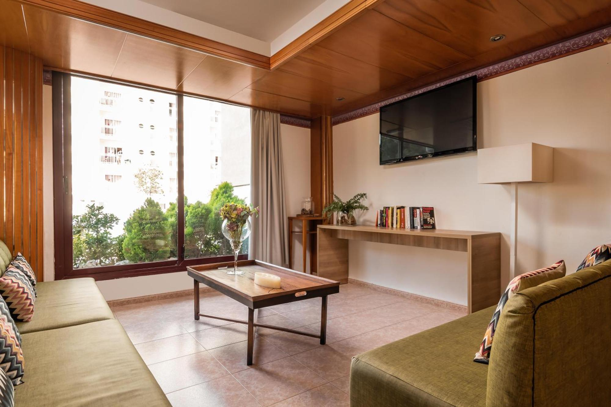 Hotel Cartago Nova By Alegria Malgrat de Mar Εξωτερικό φωτογραφία